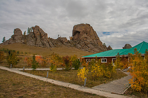 Towards the log hall
