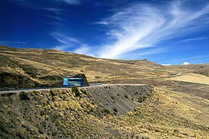 The long hill out of Copacabana