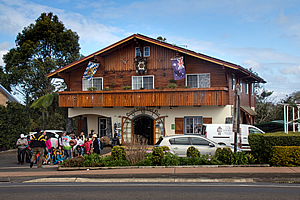 Clock shop