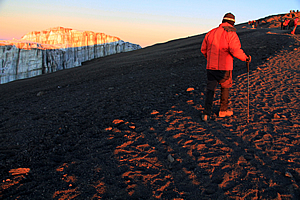 Struggling the final steps to the summit 