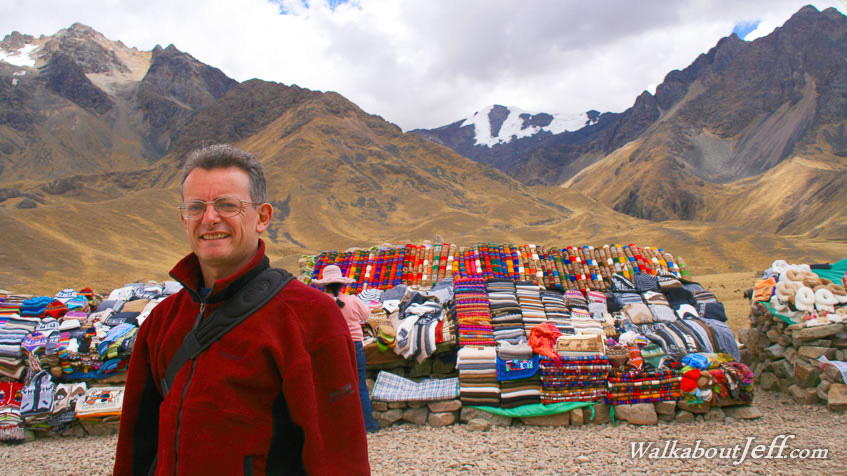 A market on a mountain pass