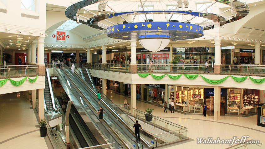 Shopping centre