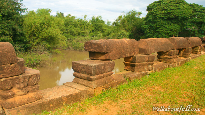 The road to Siem Reap