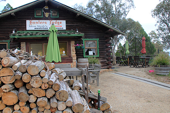 Log cabin near Cooma