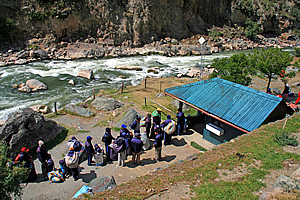 Porters getting weighed up 